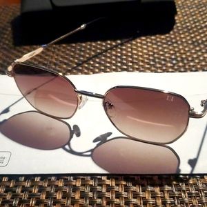 Lulu XX Frames BEBE Sunglasses Brand New with case...No tags